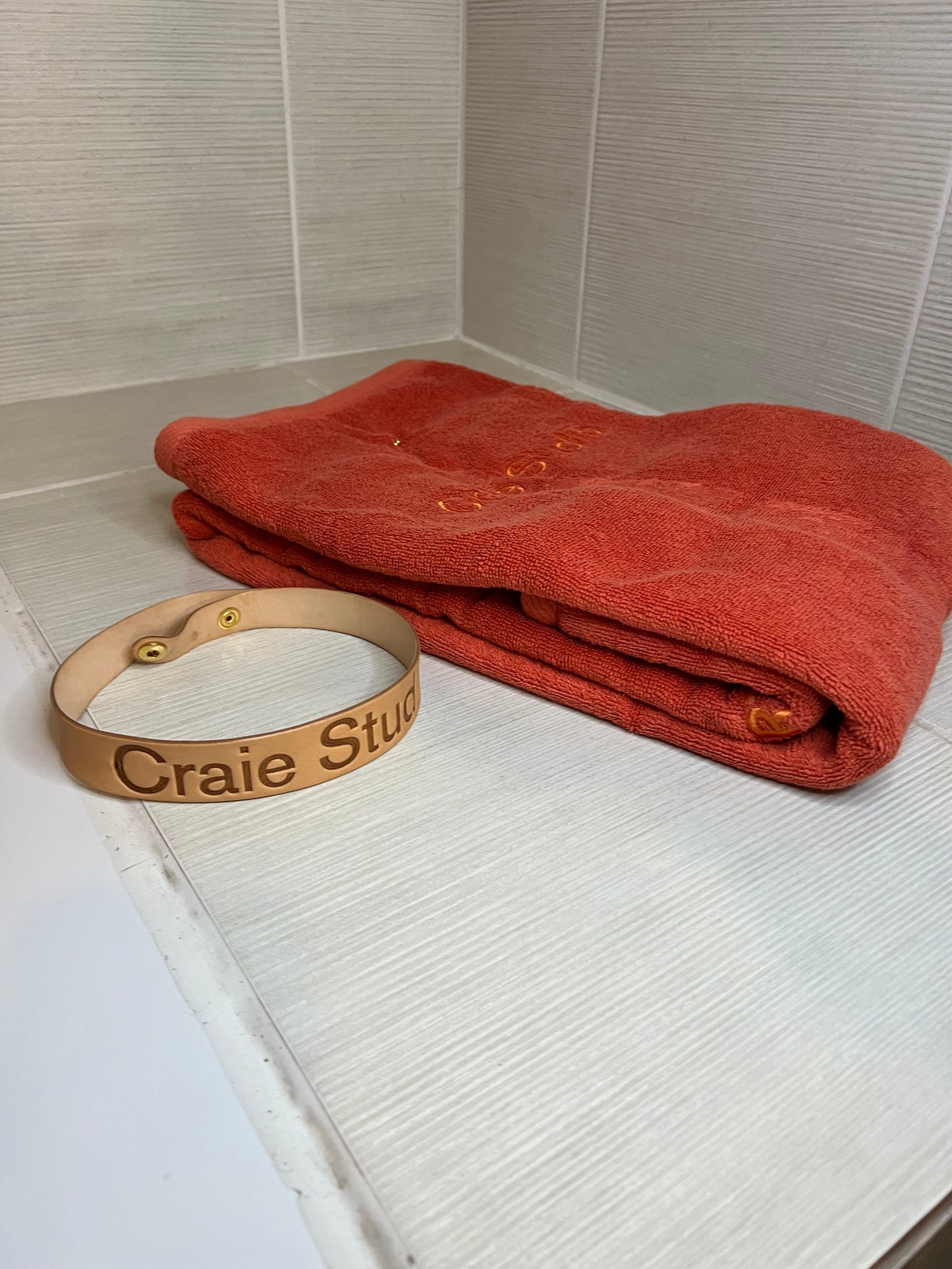 Drap de plage marque « Craie Studio » - Modèle "Terracotta"