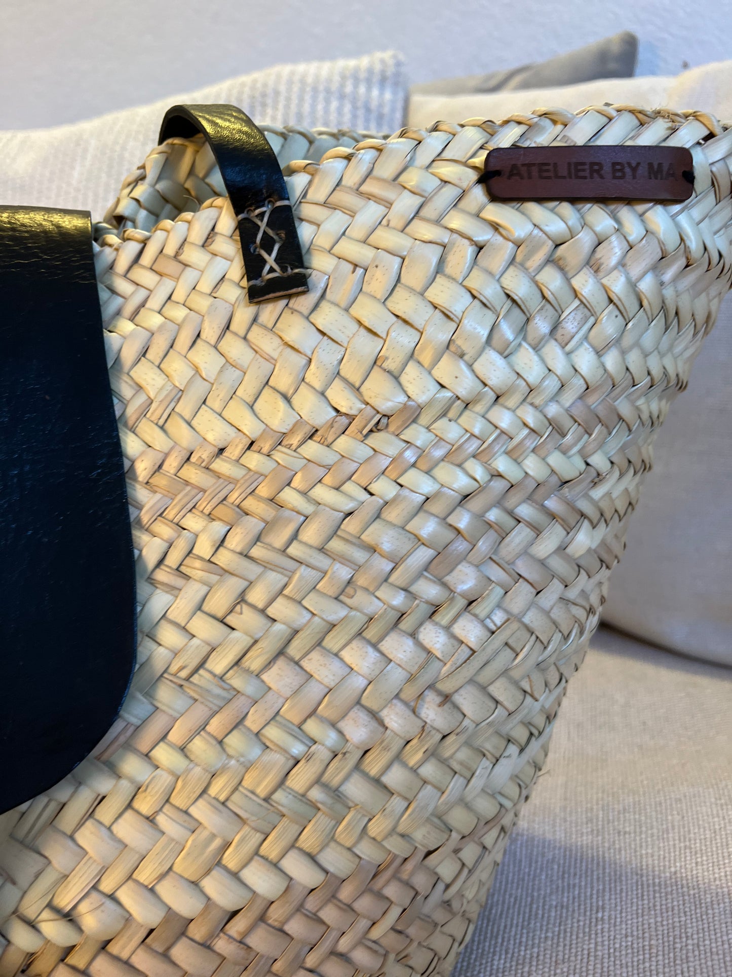 Panier Modèle « Black» cuir Noir