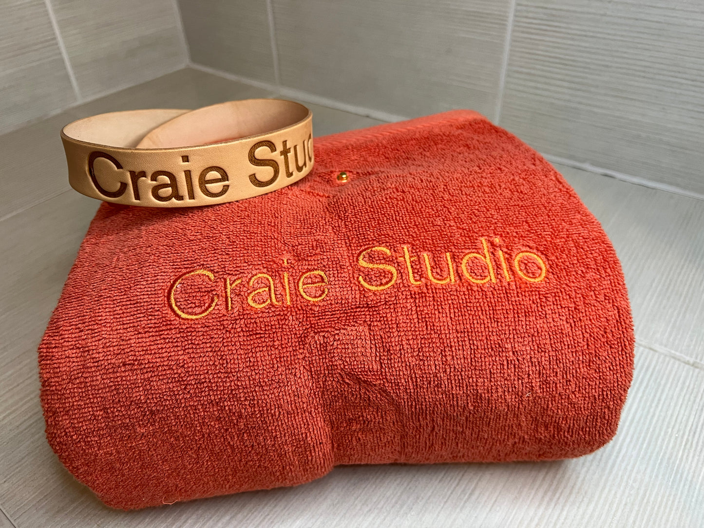 Drap de plage marque « Craie Studio » - Modèle "Terracotta"