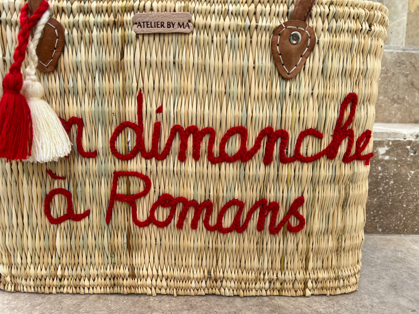 Panier Modèle "Un dimanche à Romans " 4 couleurs disponibles -  Edition limitée