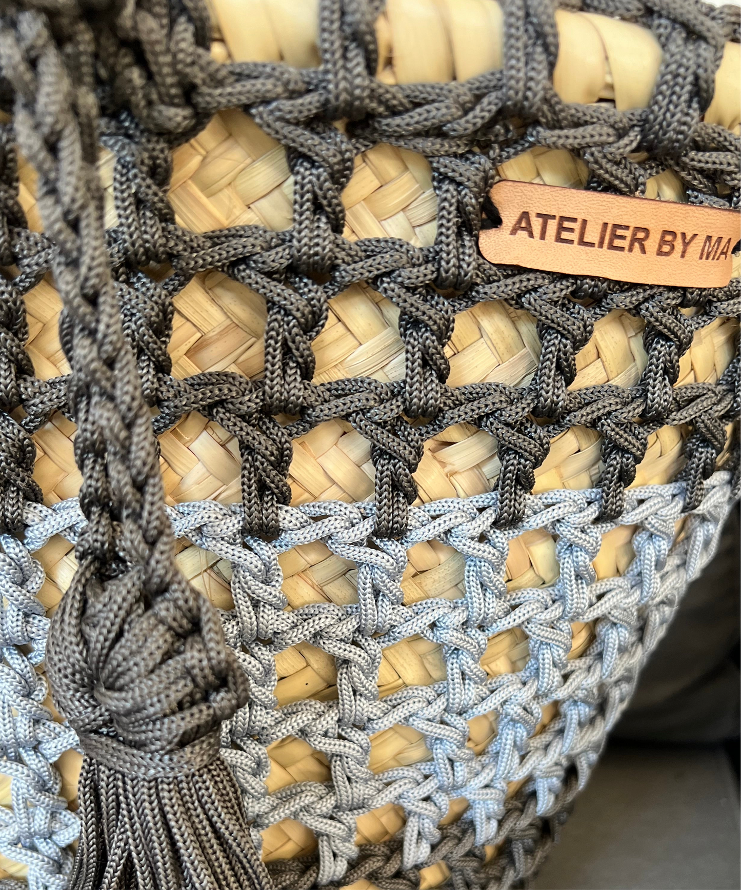 Panier - Sac à main Modèle «  Alba » Couleur Kaki et Gris