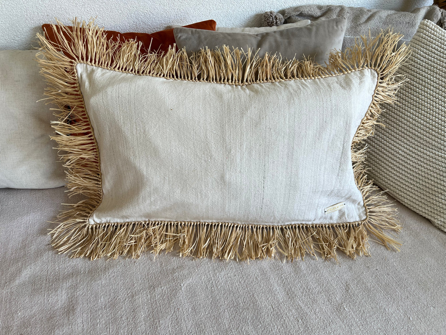 Housse de coussin en Tissus et Raphia naturel Rectangulaire - Modèle "Porto-Vecchio"