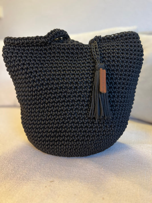 Sac Cargo avec pompon en nylon - Modèle Noir