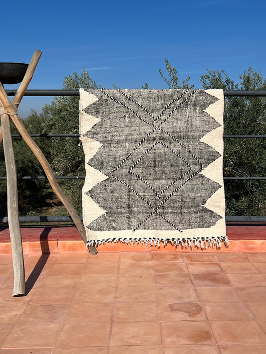 Tapis berbère Kilim Zanafi modèle Dakla