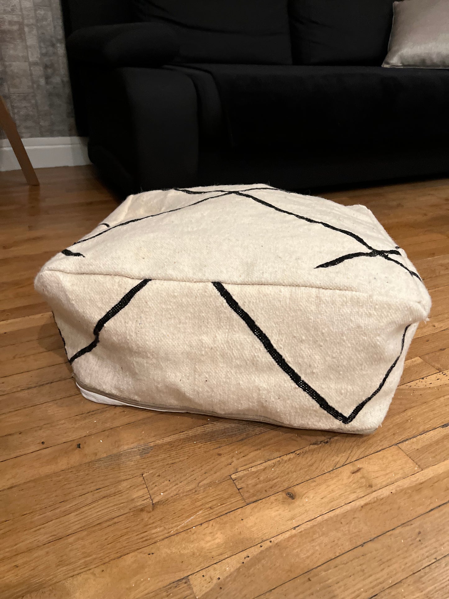 Pouf en laine - Modèle 15 " Oslo"